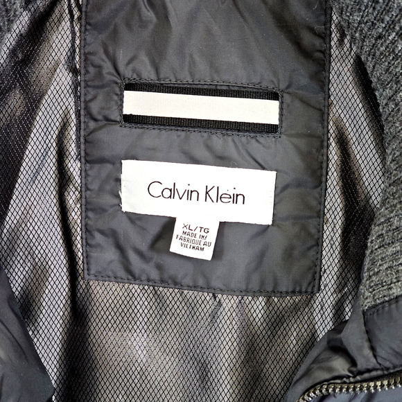 Calvin Klein Men’s Stretch Insulated Full Zip Puffer Vest Black Grey Sz XL NWOT - Picture 5 of 13